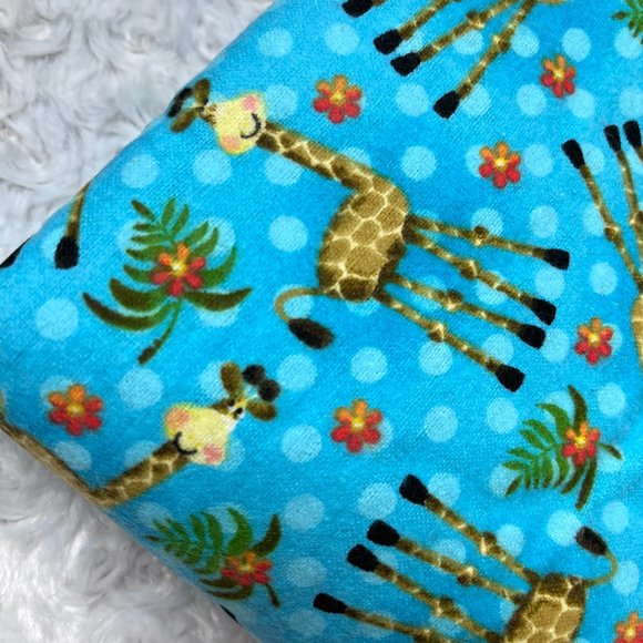 Cute Giraffe Baby Blanket - Picture 3 of 8